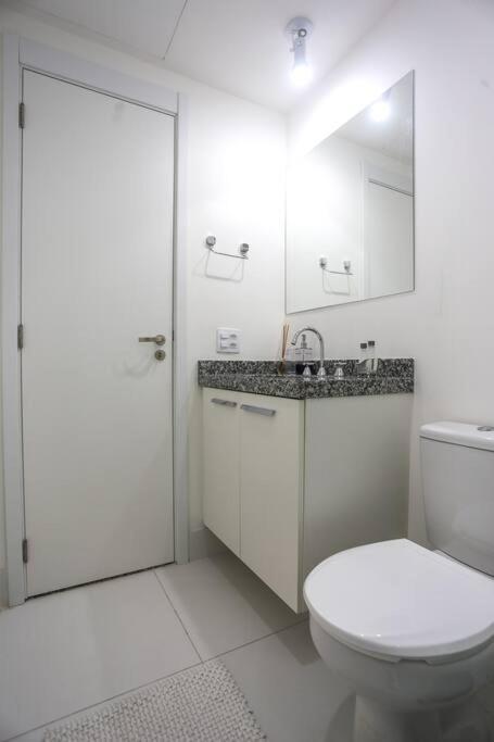 Studio Lindo Ao Lado Do Metro Santa Cecilia Apartment Сао Паоло Екстериор снимка